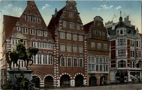 Bremen - Ratskaffe und Kaiser Wilhelm Denkmal -37434