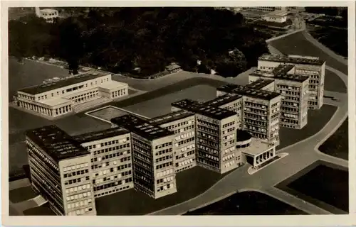 Frankfurt - Neubau der IG Farben -38316