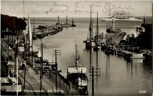 Warnemünde - Am Strom -38454