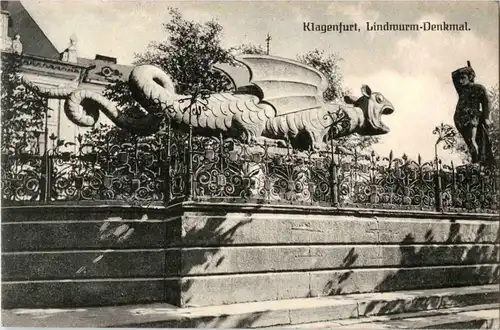 Klagenfurt - Lindwurm-Denkmal -38996