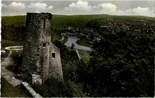 Volmarstein an der Ruhr - Burgruine mit Ruhrtal und Wetter -37182