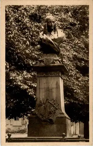 Meersburg am Bodensee - Denkmal Annette von Droste-Hülshoff -38078