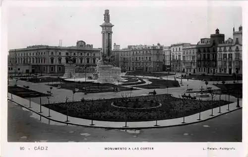 Cadiz - Monumento a LAs cortes -50880