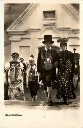 Walser Volkstracht -412378