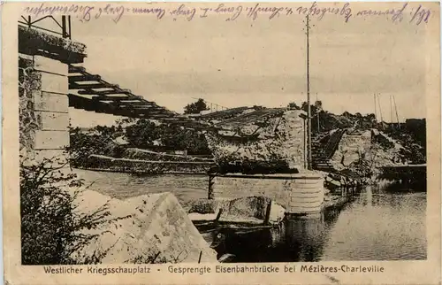 Gesprengte Eisenbahnbrücke bei Mezieres-Charleville -412756