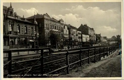 Rüdesheim - Teil der Rheinstrasse -413030