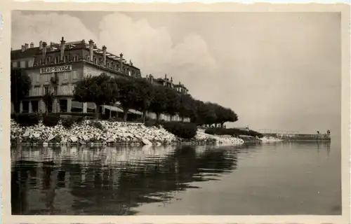 Neuchatel - Restaurant Veau-Rivage -412618