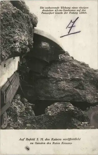 Wirkung eines deutschen 42cm Geschoss -412744