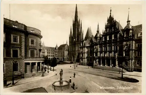 Wiesbaden - Schlossplatz -415458