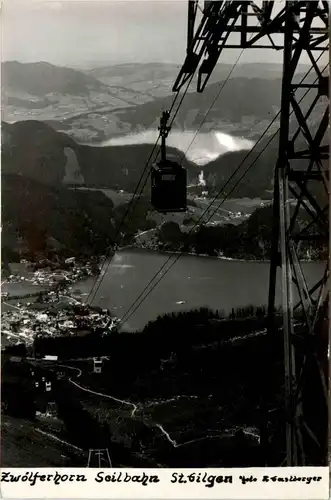 Zwölferhorn Seilbahn - St. Gilgen -415702