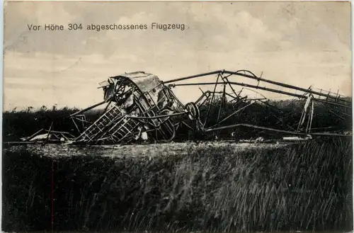 Abgeschossenes Flugzeug -416434