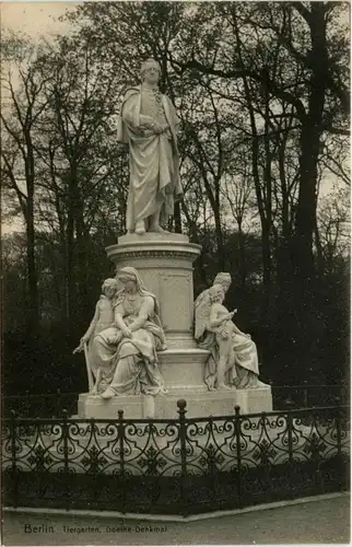 Berlin - Goethe Denkmal -416734