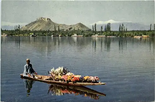 Srinagar - Dal Lake -418218