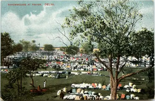 Delhi - Mohammedans at Prayer -418548