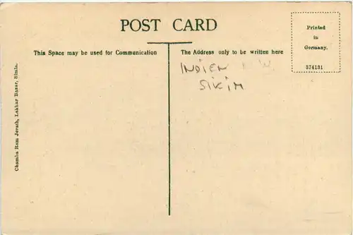 Approach to Eagle Mount near Chelsea Convent - Simia -418396