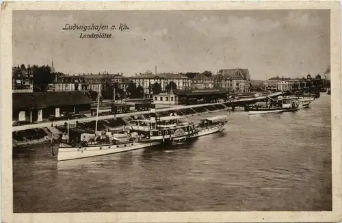 Ludwigshafen - Landeplatz -420298