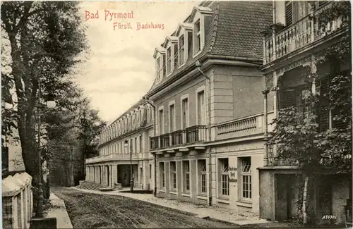 Bad Pyrmont - Fürstl. Badehaus -421274