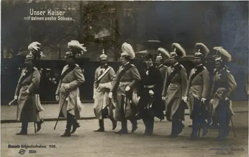 Berlin - Kaiser mit seinen Söhnen -421408