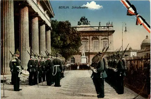 Berlin - Schlosswache -421500