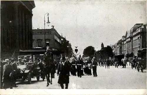 Berlin - Unter den Linden -421436