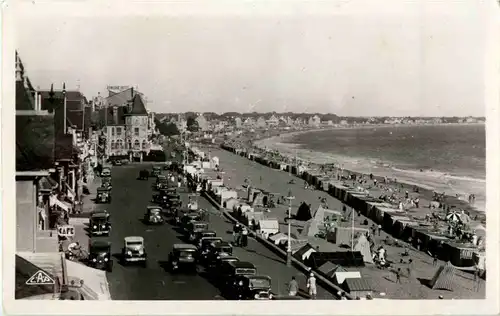 Baule-sur-Mer - Le Boulevard et la Plage -42908