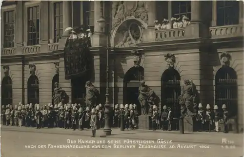 Berlin - Fahnennafelung 1906 -421540