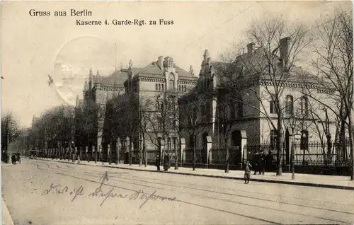 Berlin - Kaserne 4 - Garde Regiment zu Fussage -421596