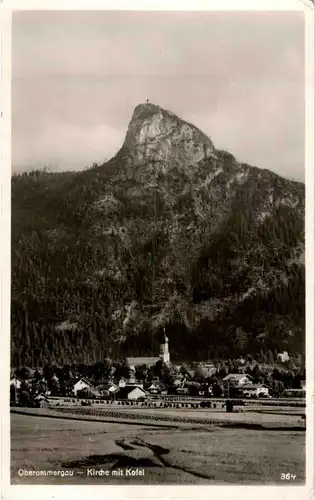 Oberammergau - Kirche mit Kofel -44826