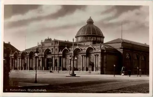 Kobenhavn - Glyptotheket -48520