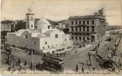 Alger - Le Boulevard de la Republique -51044