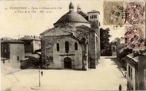 Perigueux - Eglise St. Etienne de la Cite -54520