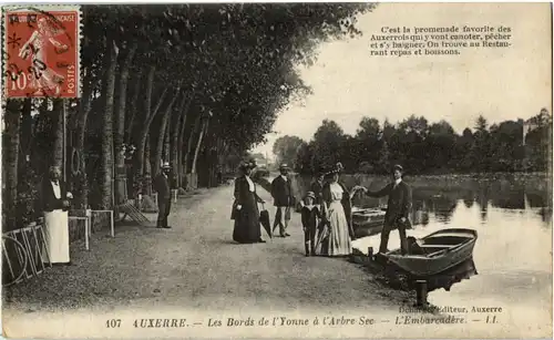 Auxerre - Les Bords de l Yonnee -54518