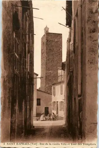 Saint Raphael - Rue de la vieille Ville -57722