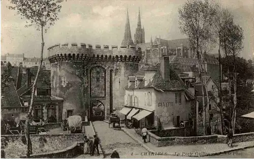 Chartres - Le Porte Guillaume -57168