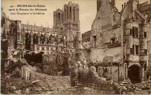 Reims dans les Ruines -57724
