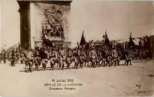 Paris 1919 - Defile de la Victoire -57892