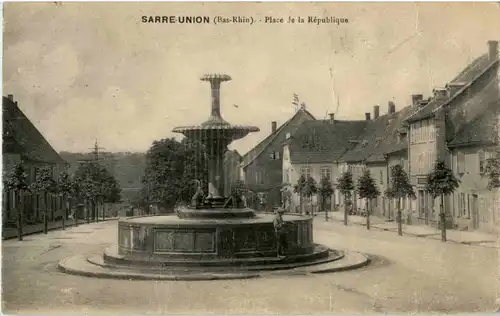 Sarre-Union - Place de la Republique -58762