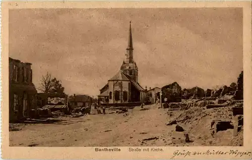 Bantheville - Strasse und Kirche -58198