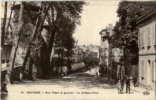 Bayonne - Rue Thiers -60442