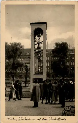 Berlin - Glockenturm auf dem Dönhoffplatz -60860
