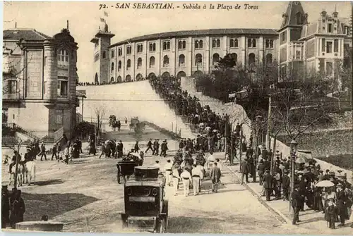 San Sebastian - Subida a Plaza de Toros -67188