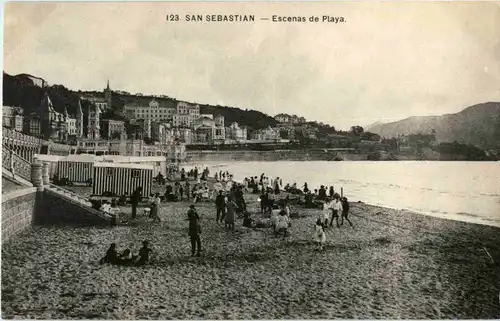 San Sebastian - Escenas de Playa -67208