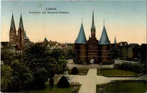 Lübeck - Holstentor -69104