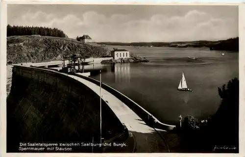 Die Saaletalsperre, zwischen Saalburg und Burgk, Sperrmauer mit Stausee -341422