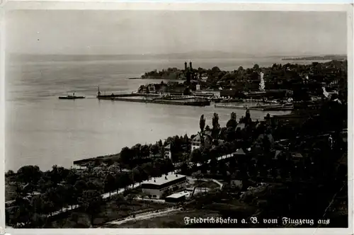 Friedrichshafen, vom Flugzeug aus -342404