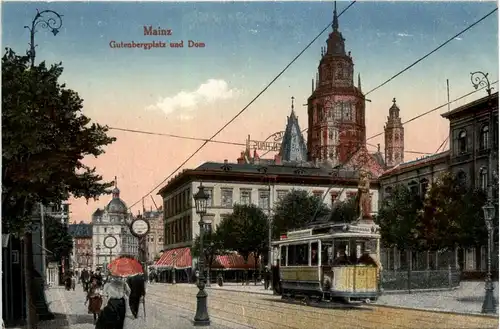 Mainz, Gutenbergplatz und Dom -343316