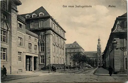 Mainz, das neue Justizgebäude -344396