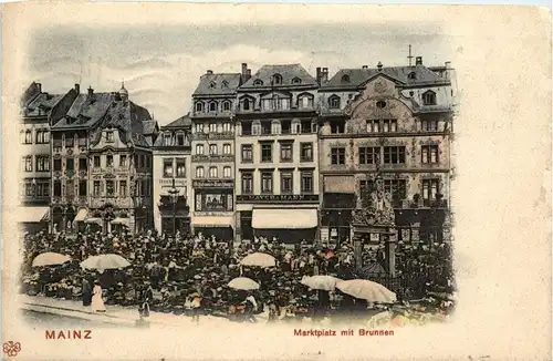 Mainz, Marktplatz mit Brunnen -344364