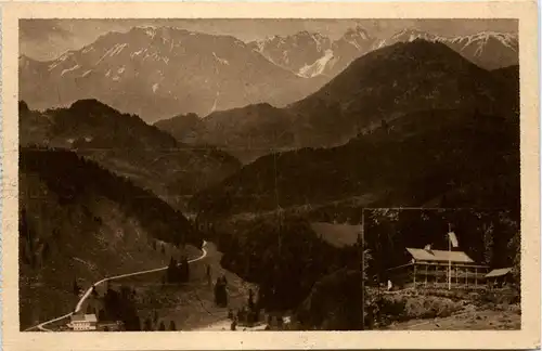 Oberaudorf am Inn, Blick vom Tatzelwurm auf St. Georg und Kaisergebirge -345102