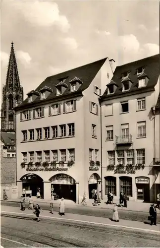 Freiburg i.Br., Weinstube am Bertoldsbrunnen -345006